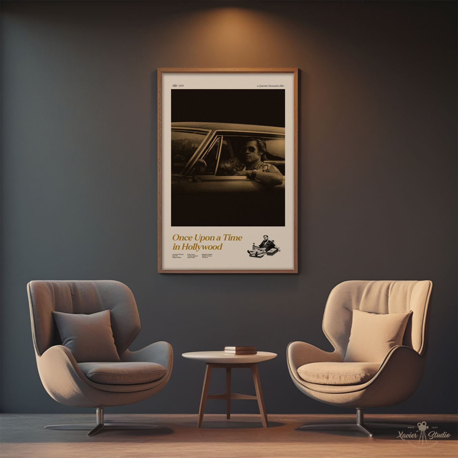 Designový filmový plakát Tarantino v moderním interiéru